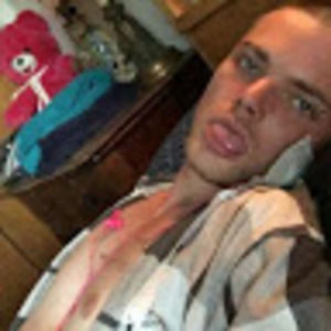 Meet your Posher, Cody